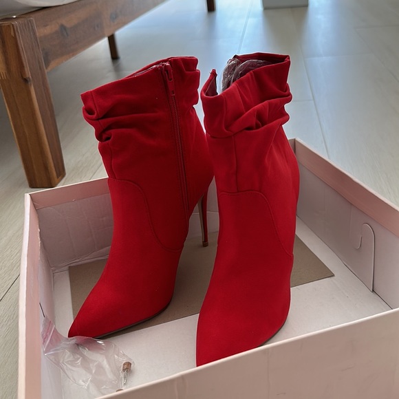 red high heel ankle boots - Picture 4 of 6